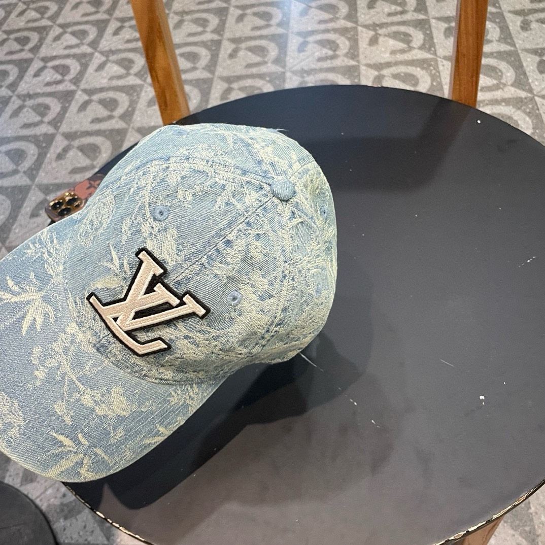 Louis Vuitton Caps